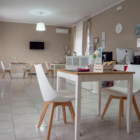 Villa Paestum Guest house *